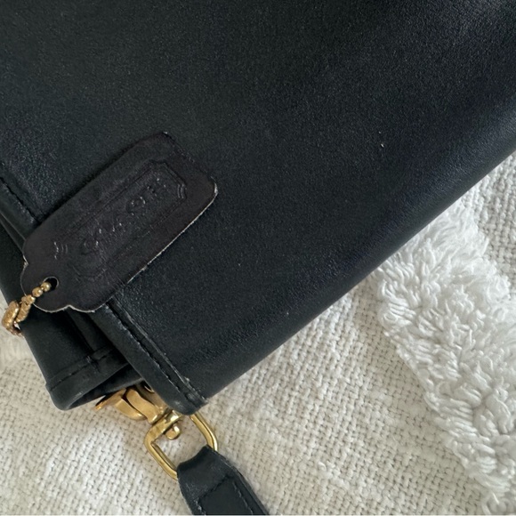 Vintage Coach Black Pocket Purse - Picture 8 of 8